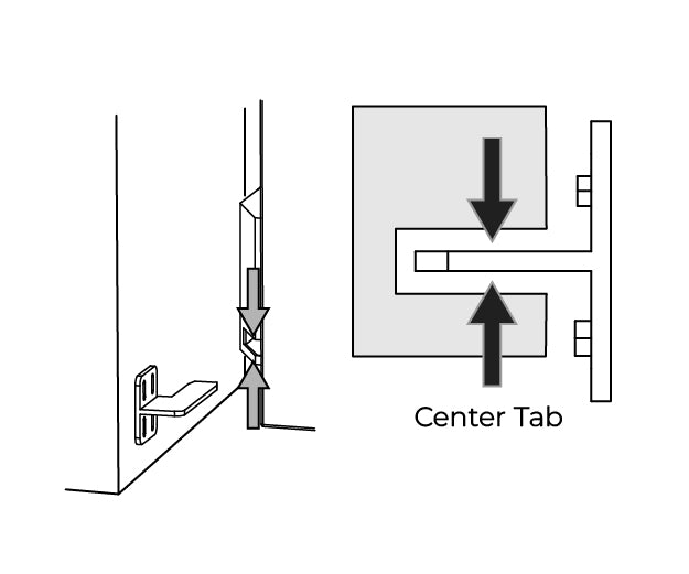 Centering the interlock tabs